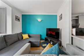 Stylish 2 Bed in Central Leeds - Parking